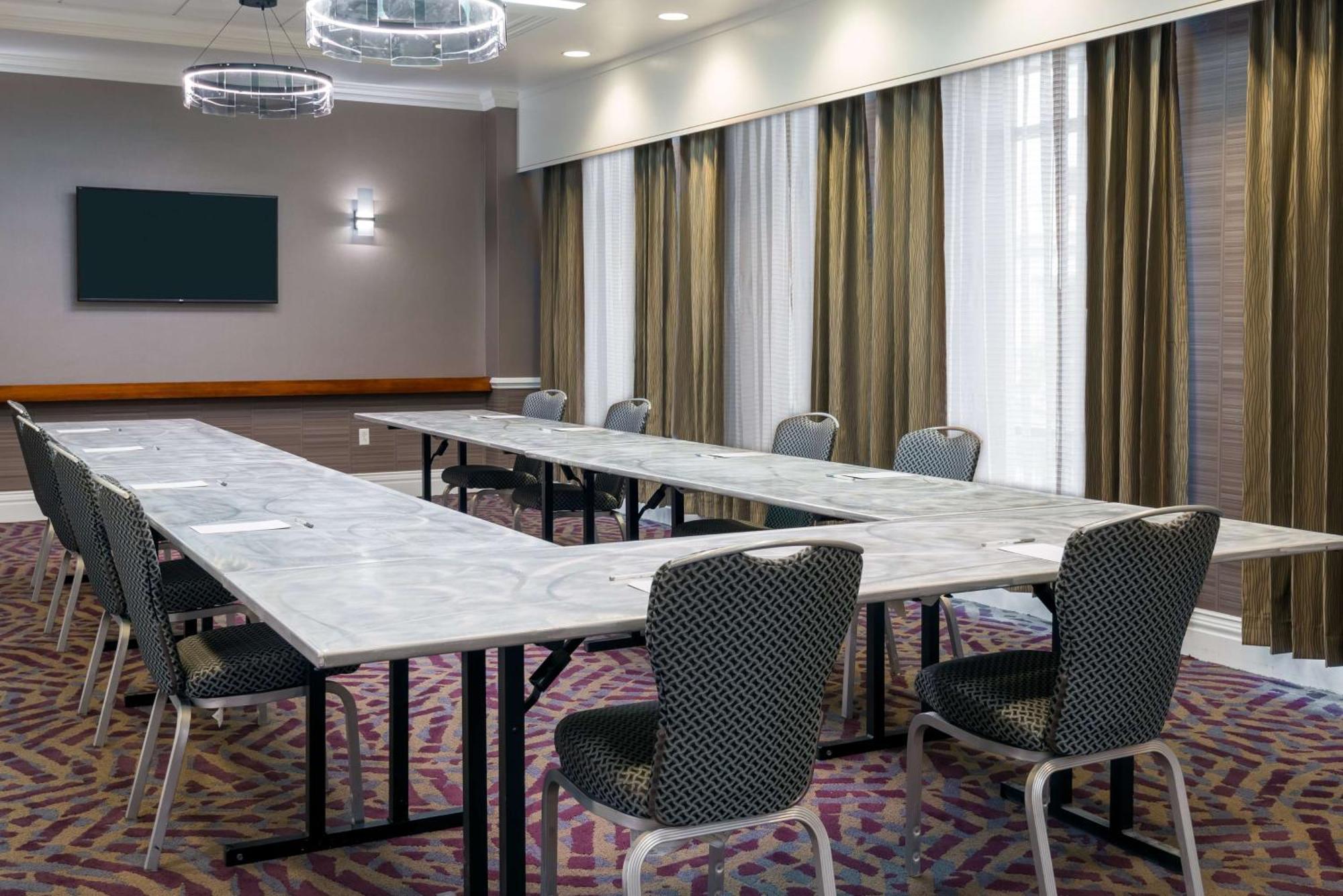 Hampton Inn & Suites Buffalo/Downtown מראה חיצוני תמונה