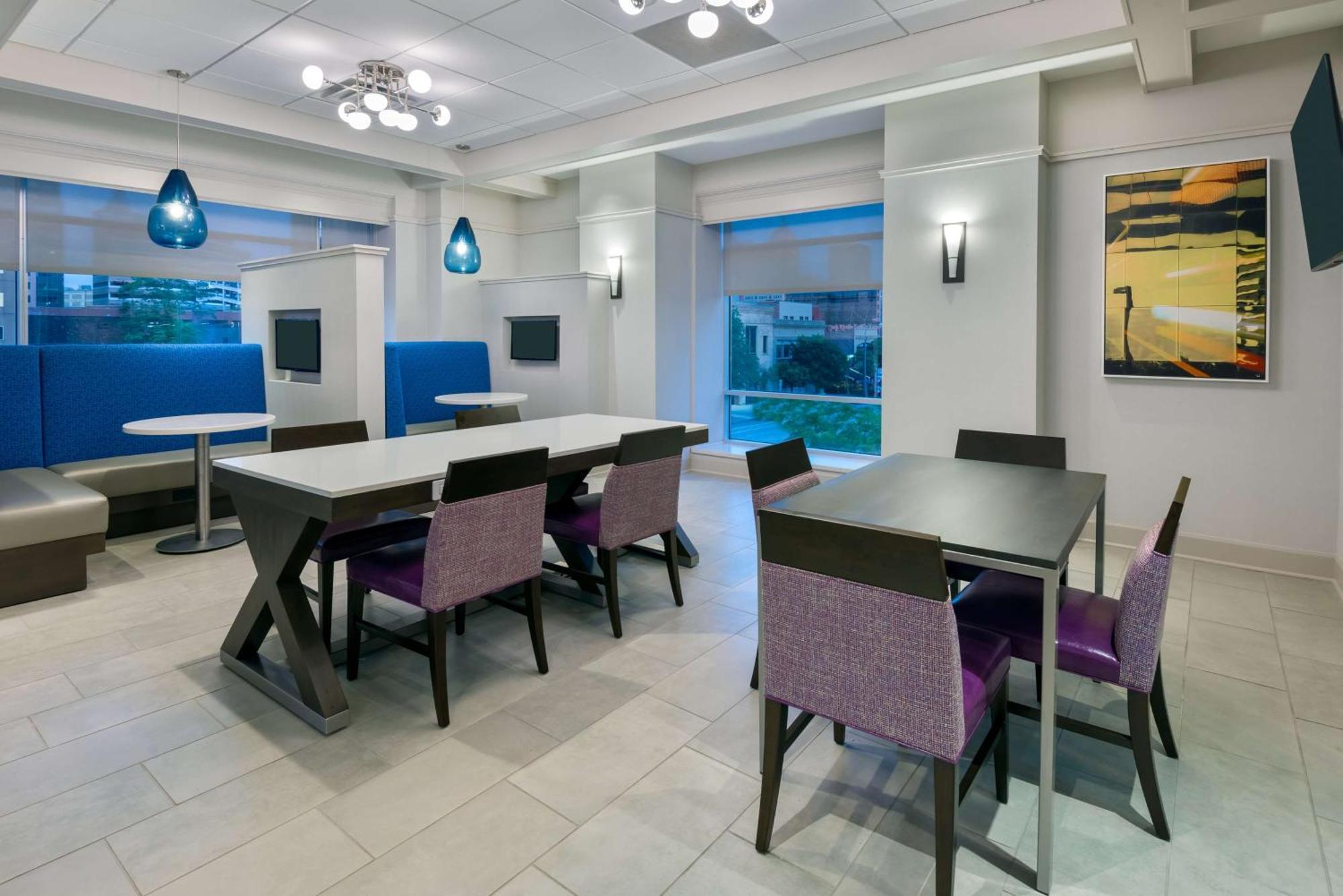 Hampton Inn & Suites Buffalo/Downtown מראה חיצוני תמונה